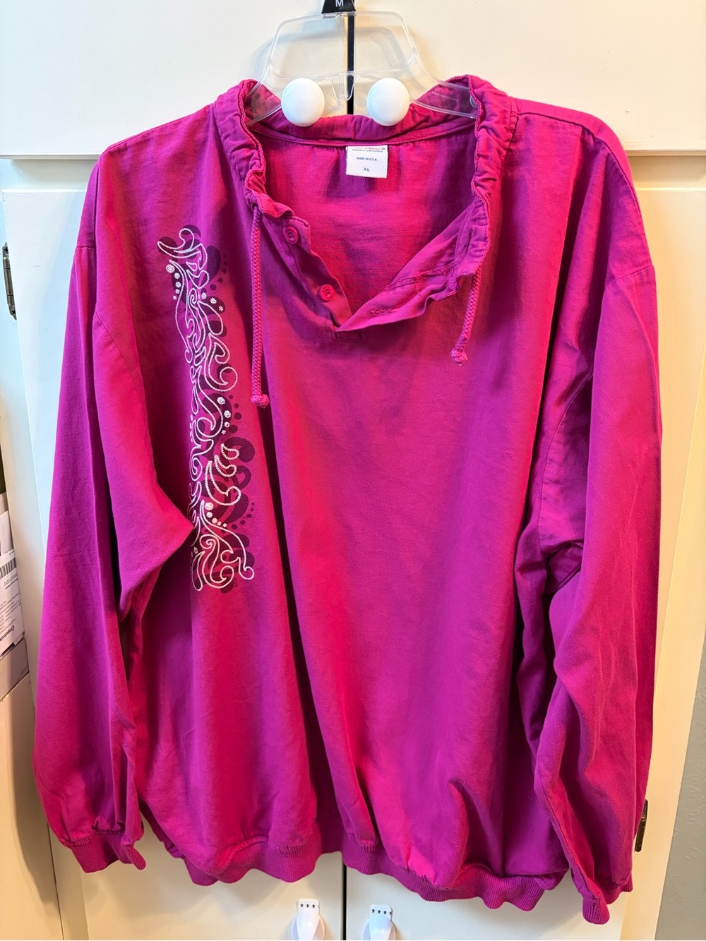Crazy Shirts Vintage-Inspired Fuchsia Women's Pullover Top